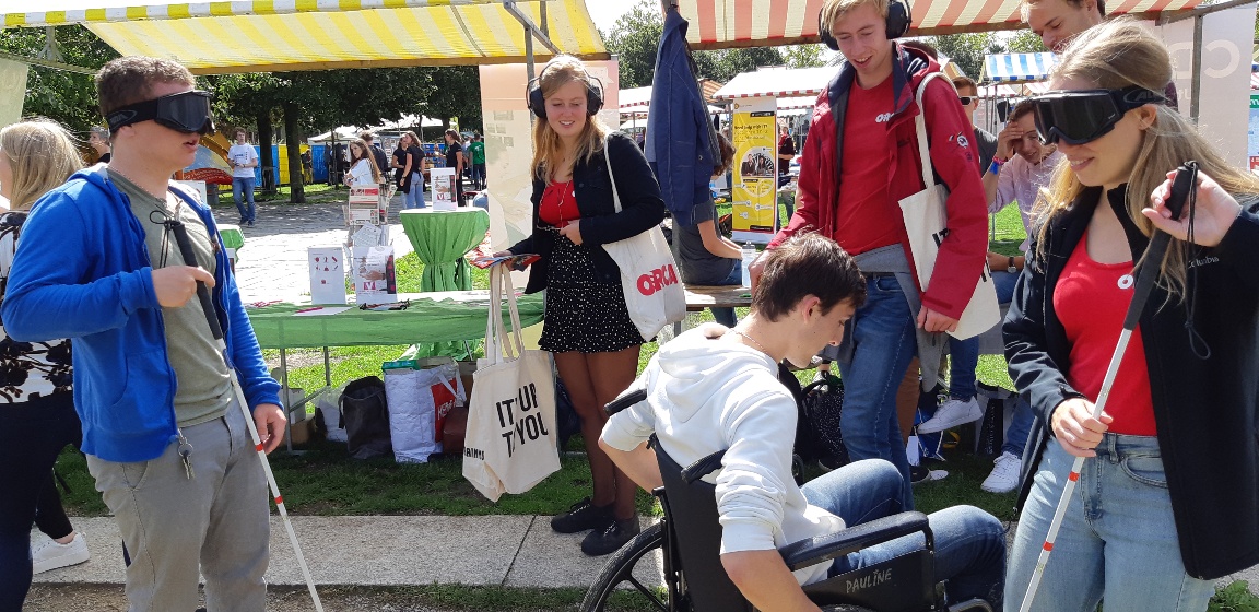 UIT stand Denken&Tanken